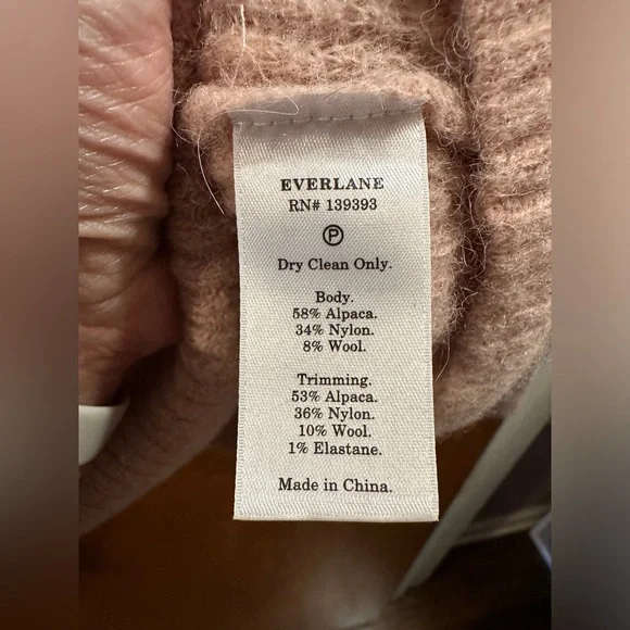 Everlane Oversized Alpaca Crewneck - Picture 11 of 13